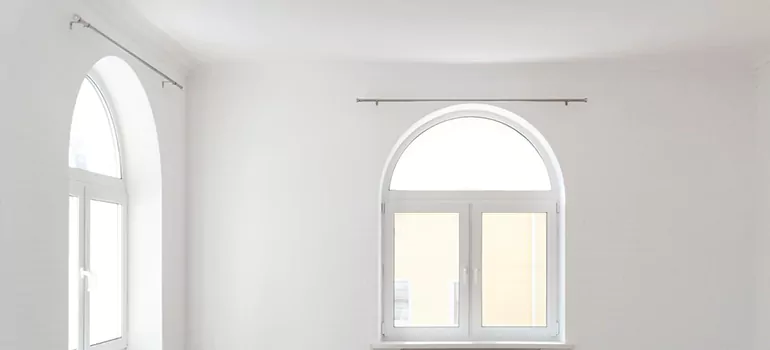 Small Hopper Window in Delta, British Columbia