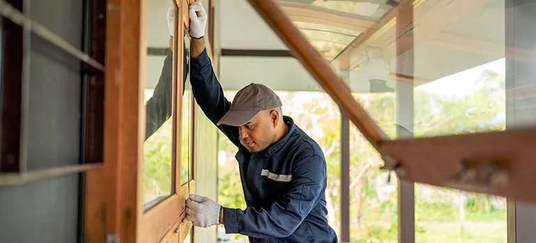 Double Hung Vinyl Window Sash Replacement in Delta, BC